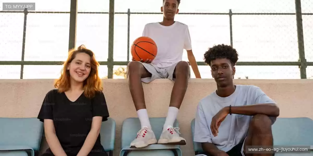 🎯把胜利穿在身上，周边好物让热爱触手可及！